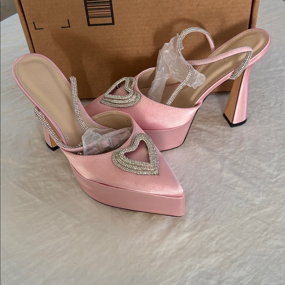 Coutgo PINK SATIN Platform High Heels Rhinestone Heart Pointed Toe 9 1/2